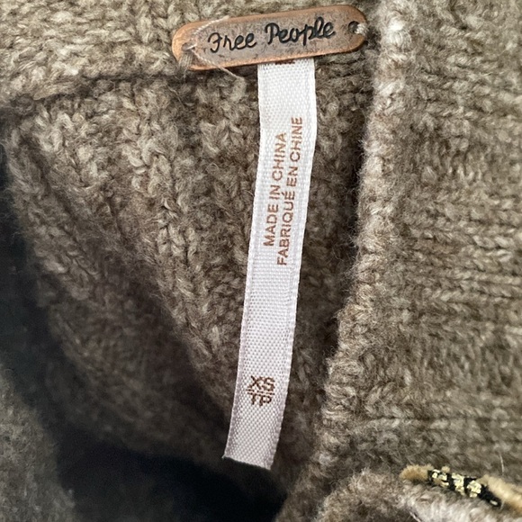 Free People Admiral cardigan - Picture 10 of 10